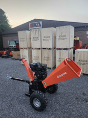 Chipease D1500E 15HP wood chipper with discharge chute at Mazi Motors Ontario